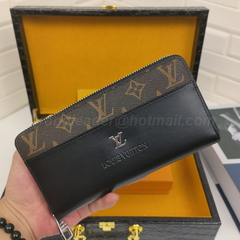 LV Wallets 91